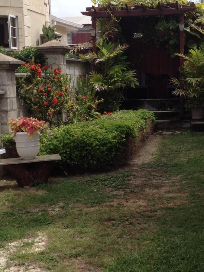 Sea Shells Villa Christ Church Exterior foto